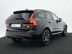 Volvo XC60 (2024) thumbnail 2