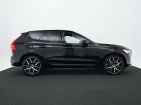 Volvo XC60 (2024) thumbnail 4