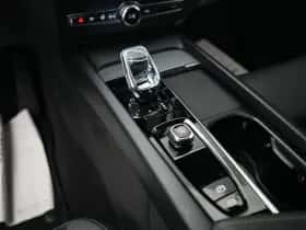 Volvo XC60 (2024) thumbnail 52