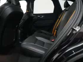 Volvo XC60 (2024) thumbnail 10