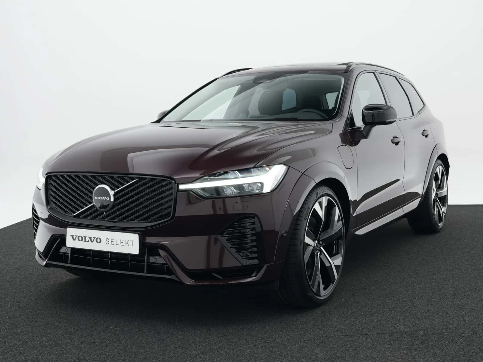 Volvo XC60 (2026) — foto 1