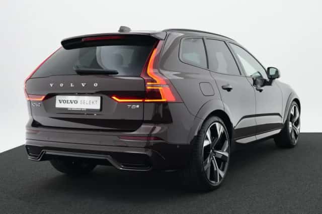 Volvo XC60 (2026) thumbnail 2