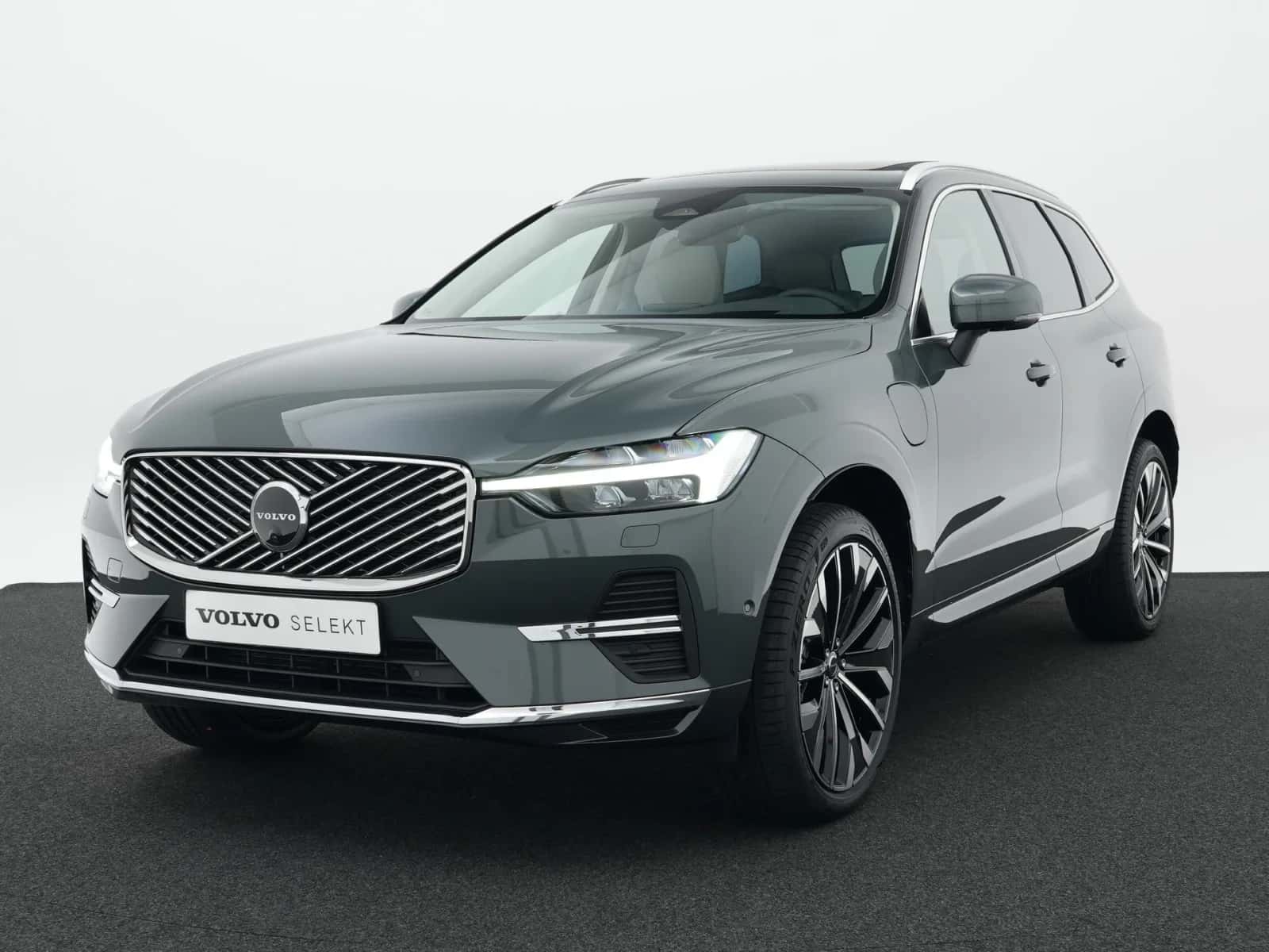 Volvo XC60 (2026) — foto 1
