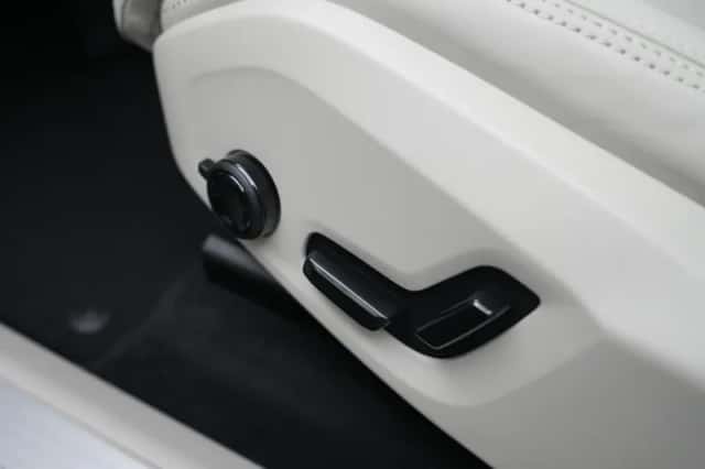 Volvo XC60 (2026) thumbnail 28
