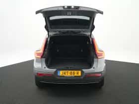 Volvo EX40 (2025) thumbnail 12
