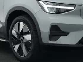 Volvo EX40 (2025) thumbnail 16
