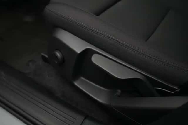 Volvo EX40 (2025) thumbnail 23