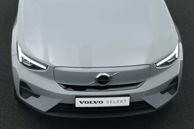 Volvo EX40 (2025) thumbnail 33