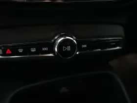 Volvo EX40 (2025) thumbnail 42