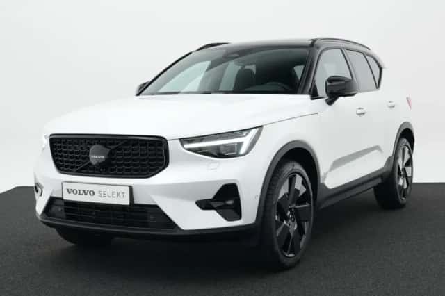 Volvo XC40 (2026) thumbnail 1