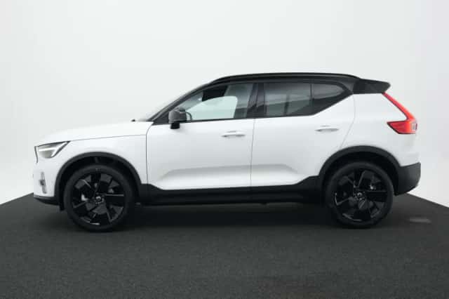 Volvo XC40 (2026) thumbnail 3