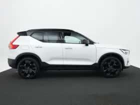 Volvo XC40 (2026) thumbnail 4