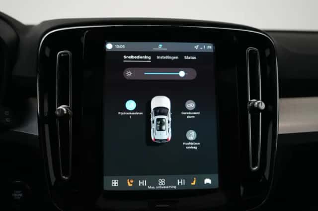 Volvo XC40 (2026) thumbnail 44