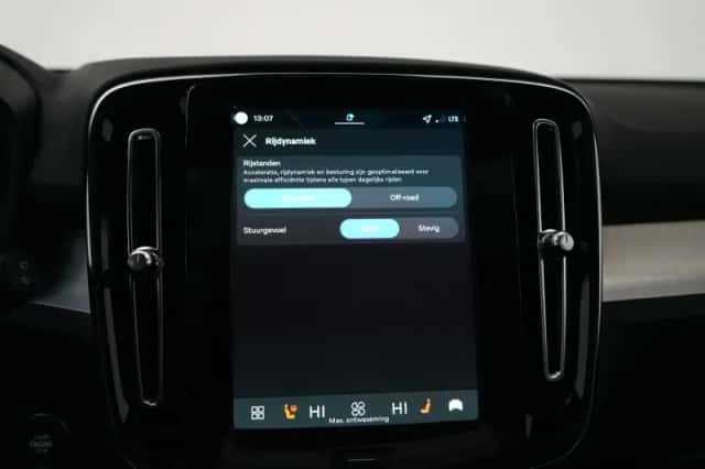 Volvo XC40 (2026) thumbnail 49