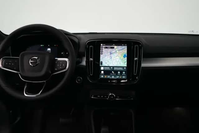 Volvo XC40 (2026) thumbnail 7