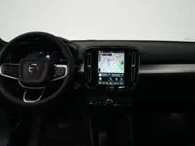 Volvo XC40 (2026) thumbnail 7