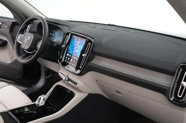 Volvo XC40 (2026) thumbnail 11