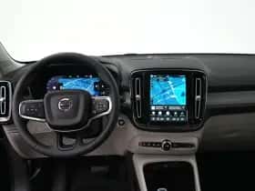 Volvo XC40 (2026) thumbnail 7