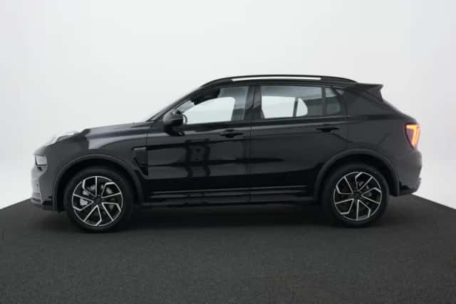 Lynk & Co 01 (2026) thumbnail 3