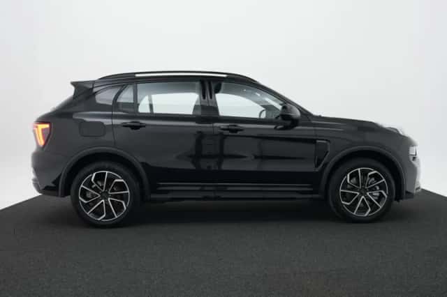 Lynk & Co 01 (2026) thumbnail 4