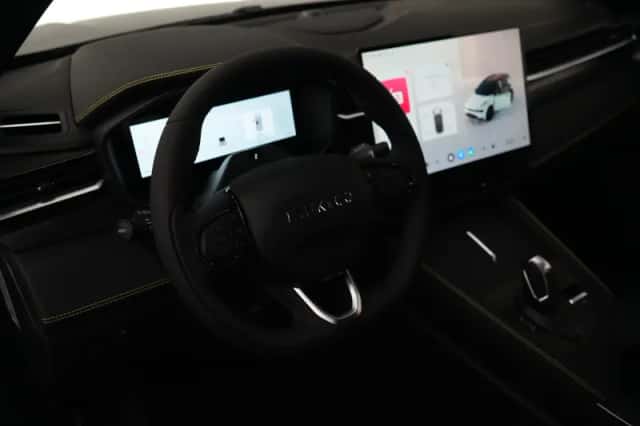 Lynk & Co 01 (2026) thumbnail 8