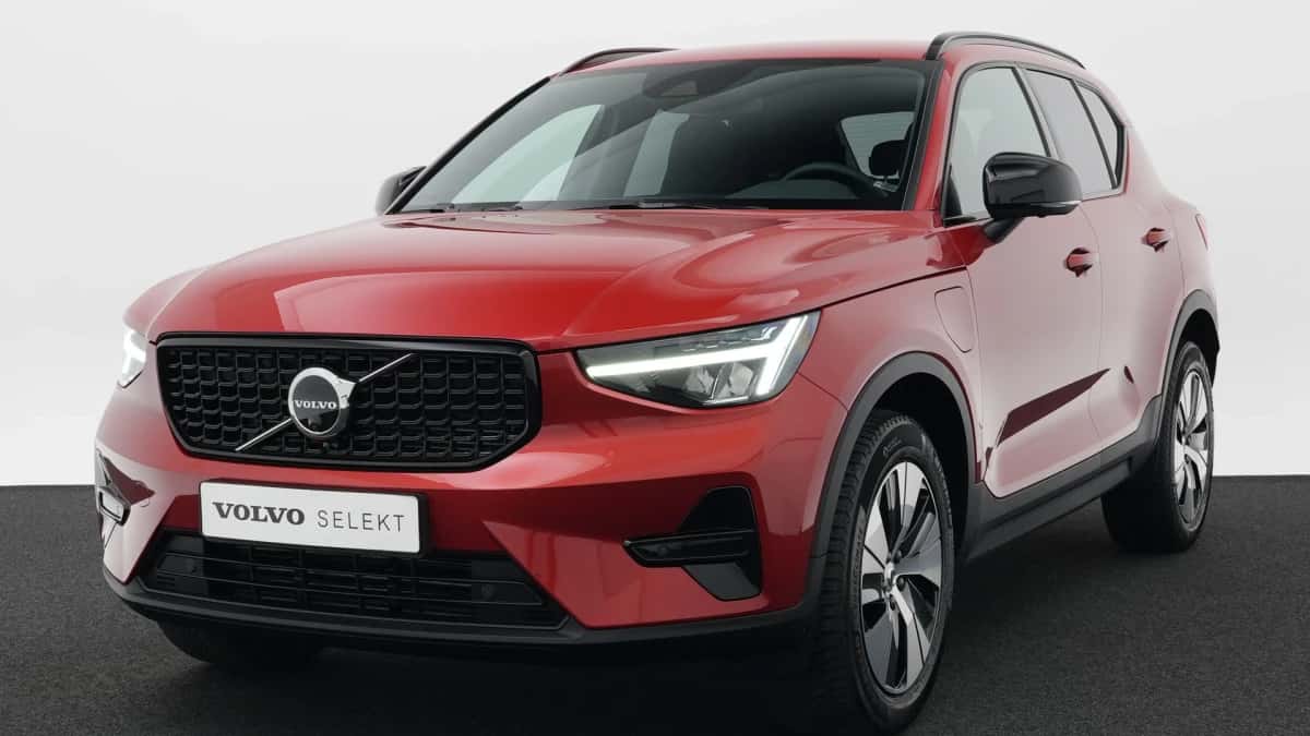 Volvo XC40 (2022) — foto 1