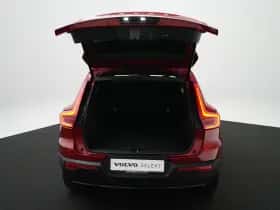 Volvo XC40 (2022) thumbnail 13