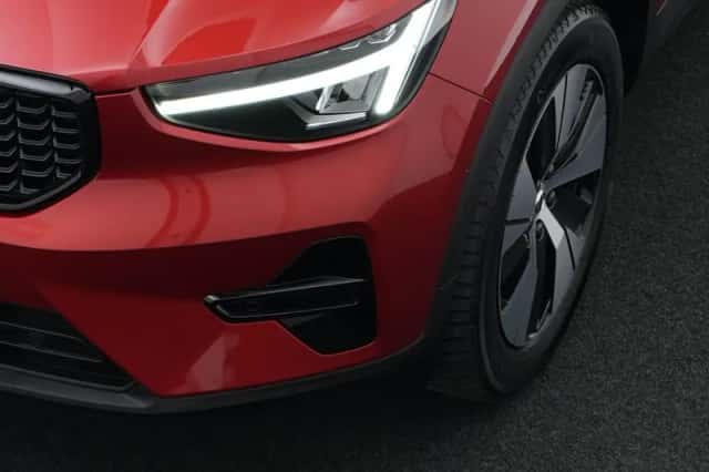 Volvo XC40 (2022) thumbnail 17
