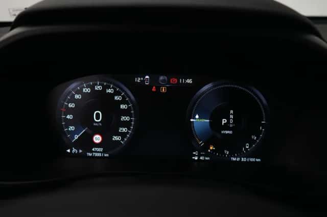 Volvo XC40 (2022) thumbnail 18
