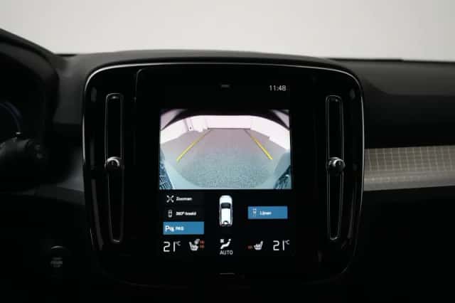 Volvo XC40 (2022) thumbnail 25