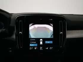 Volvo XC40 (2022) thumbnail 25