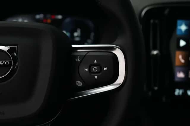 Volvo XC40 (2022) thumbnail 32