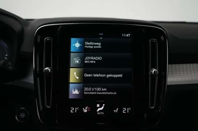 Volvo XC40 (2022) thumbnail 34