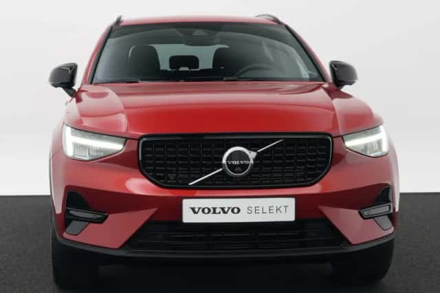 Volvo XC40 (2022) thumbnail 5