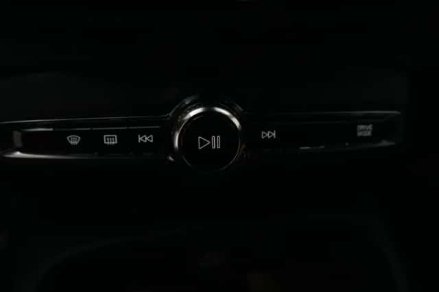Volvo XC40 (2022) thumbnail 45