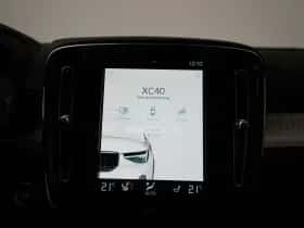 Volvo XC40 (2022) thumbnail 48