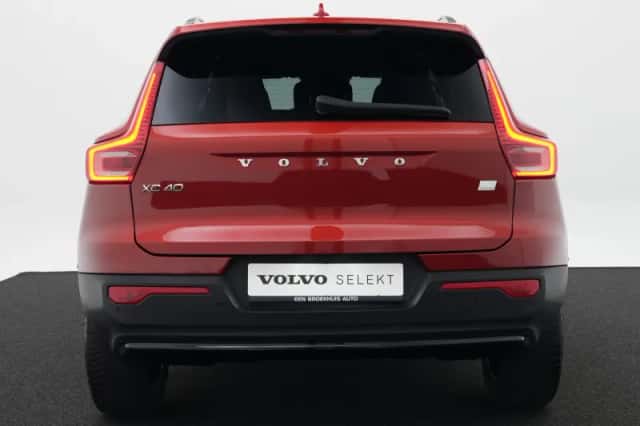 Volvo XC40 (2022) thumbnail 6