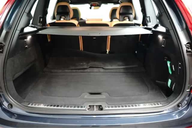 Volvo XC90 (2022) thumbnail 12