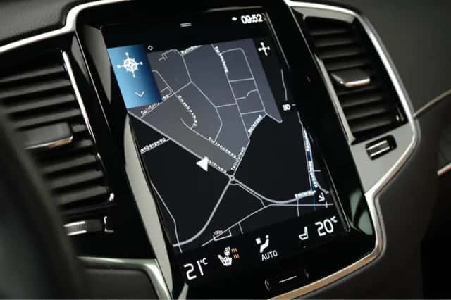 Volvo XC90 (2022) thumbnail 16