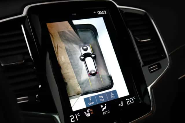Volvo XC90 (2022) thumbnail 19