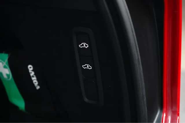 Volvo XC90 (2022) thumbnail 27