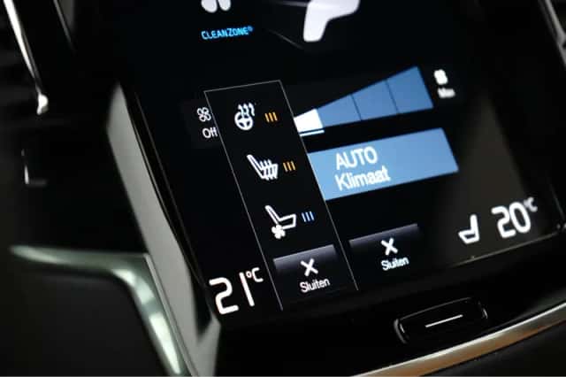 Volvo XC90 (2022) thumbnail 29