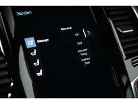 Volvo XC90 (2022) thumbnail 30