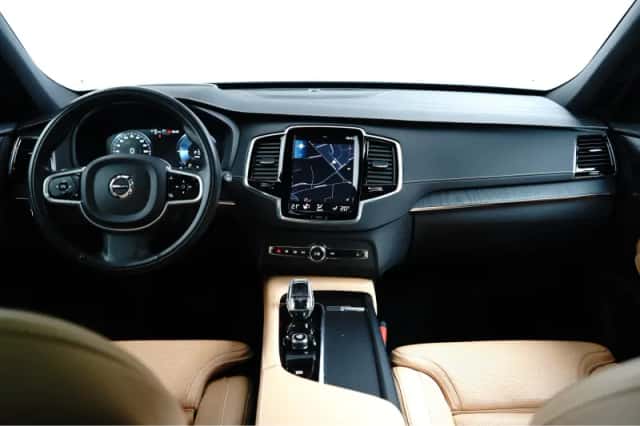 Volvo XC90 (2022) thumbnail 6