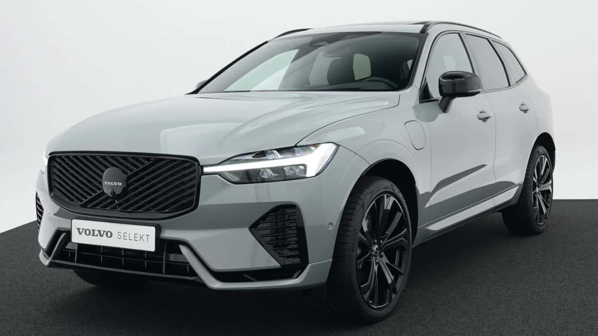 Volvo XC60 (2026) — foto 1