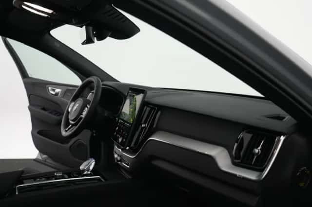 Volvo XC60 (2026) thumbnail 11