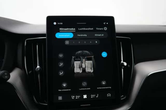Volvo XC60 (2026) thumbnail 38
