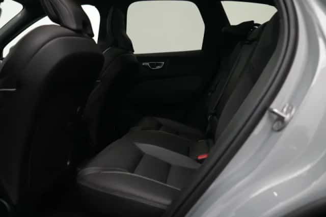 Volvo XC60 (2026) thumbnail 9