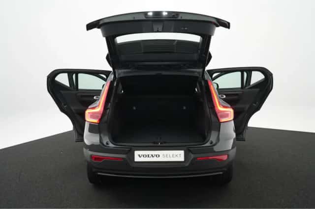 Volvo EX40 (2026) thumbnail 11
