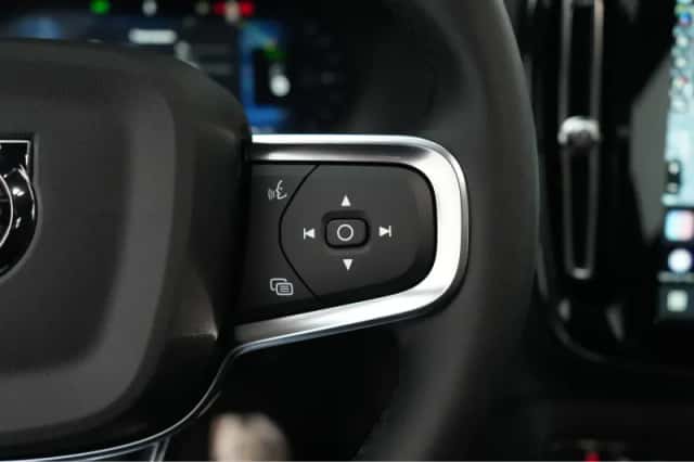 Volvo EX40 (2026) thumbnail 16